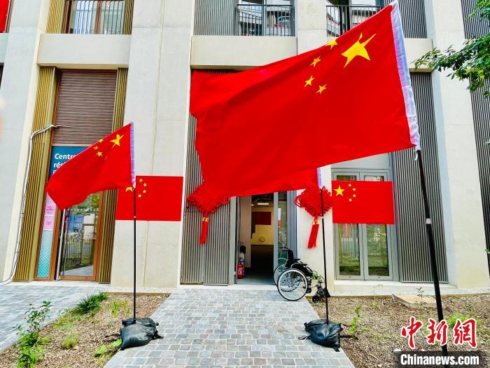 巴黎残奥村的无缝衔接：从奥运村到残奥村的完