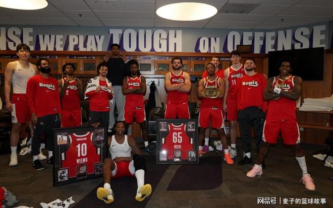 开拓者管理层布局杨瀚森成长路径