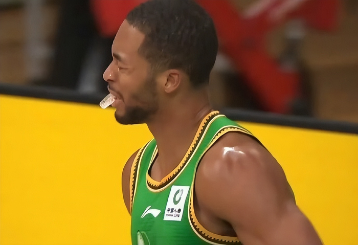 莱迪首秀惊艳 14分4抢断助力辽宁力克四川